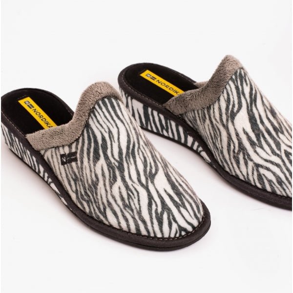 Nordikas 1614 Ladies Mule Slippers Zebra - Shuperb