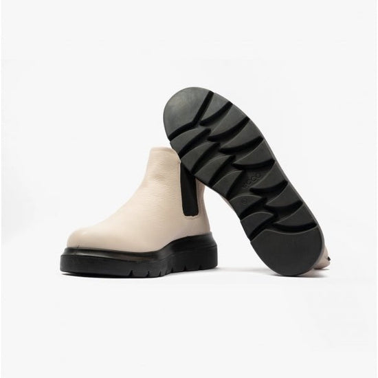 ECCO NOUVELLE Ladies Leather Chelsea Boots Limestone - Shuperb