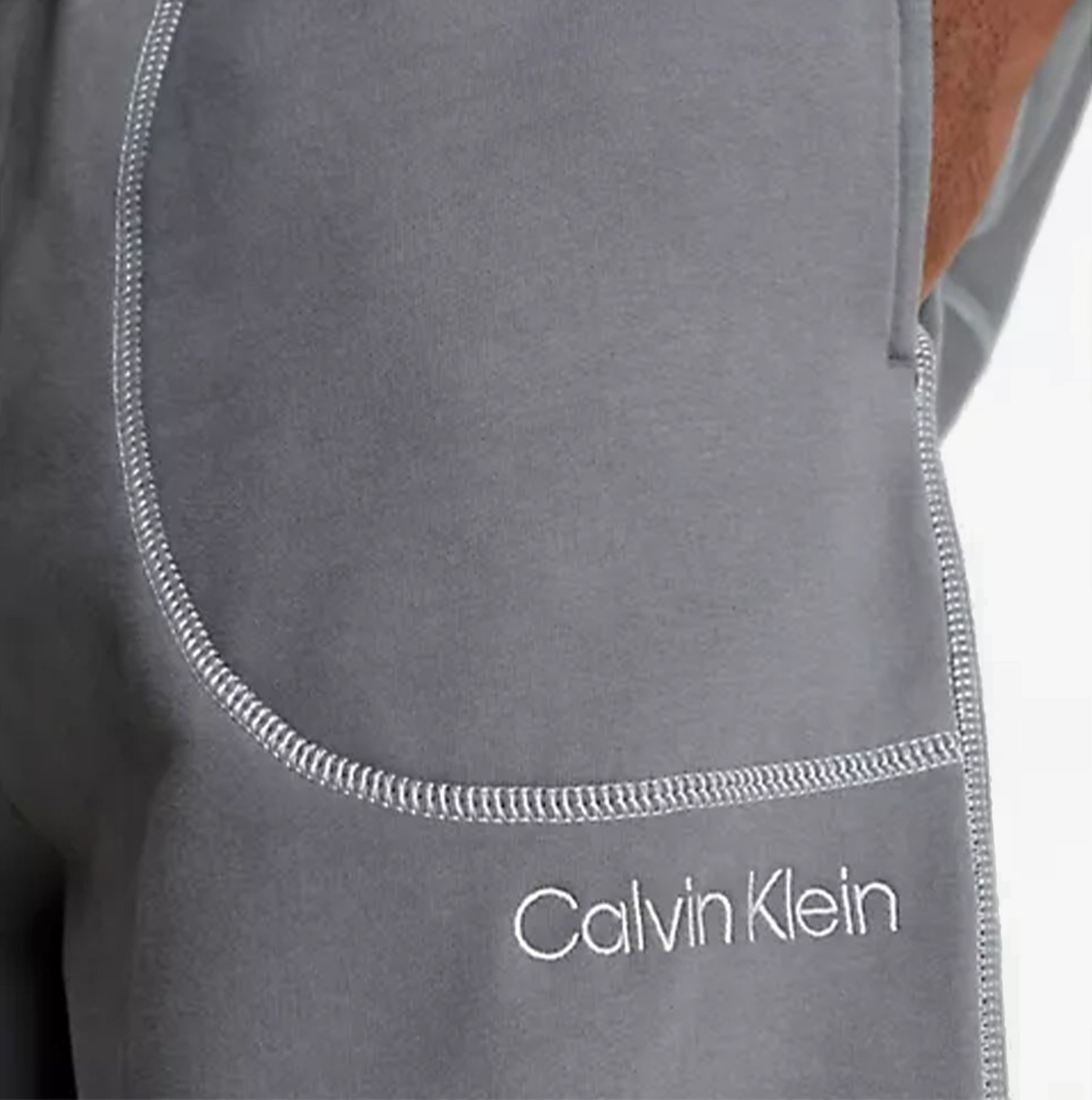 CalvinKlein-[000NM2477EPA7]-CHARCOALGREY-5.jpg