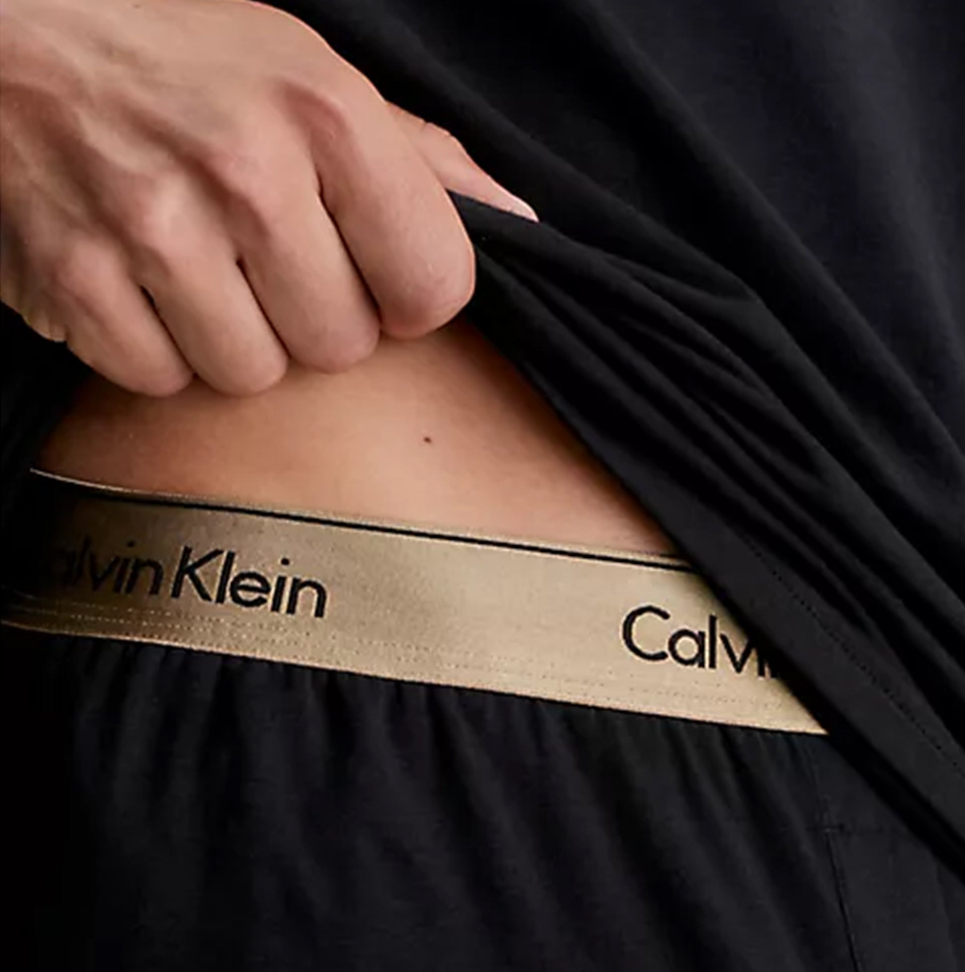 CalvinKlein-[000NM2540E]-BKTPWBKBTTM,GOLDMETALLICWB-6.jpg