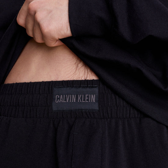 CalvinKlein-[000NM2570EUB1]-BLACK-3.jpg