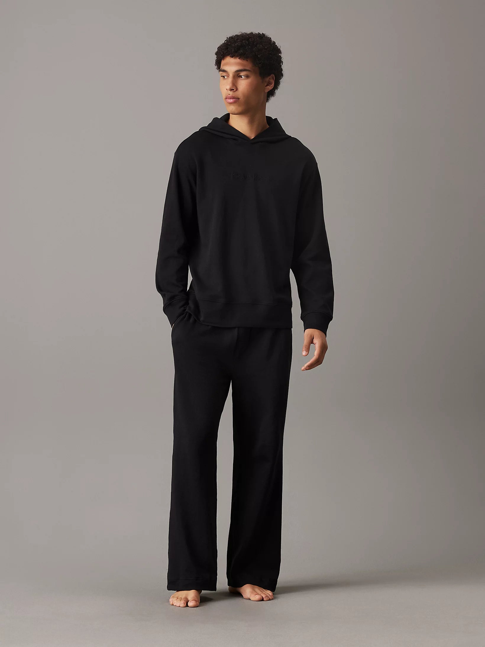 CalvinKlein-[000NM2710EUB1]-Black-3.webp