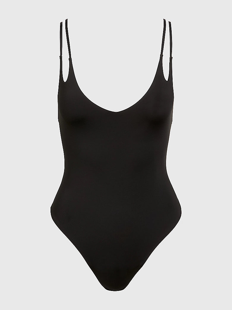 CalvinKlein-[000QF7643EUB1]-Black-1.webp