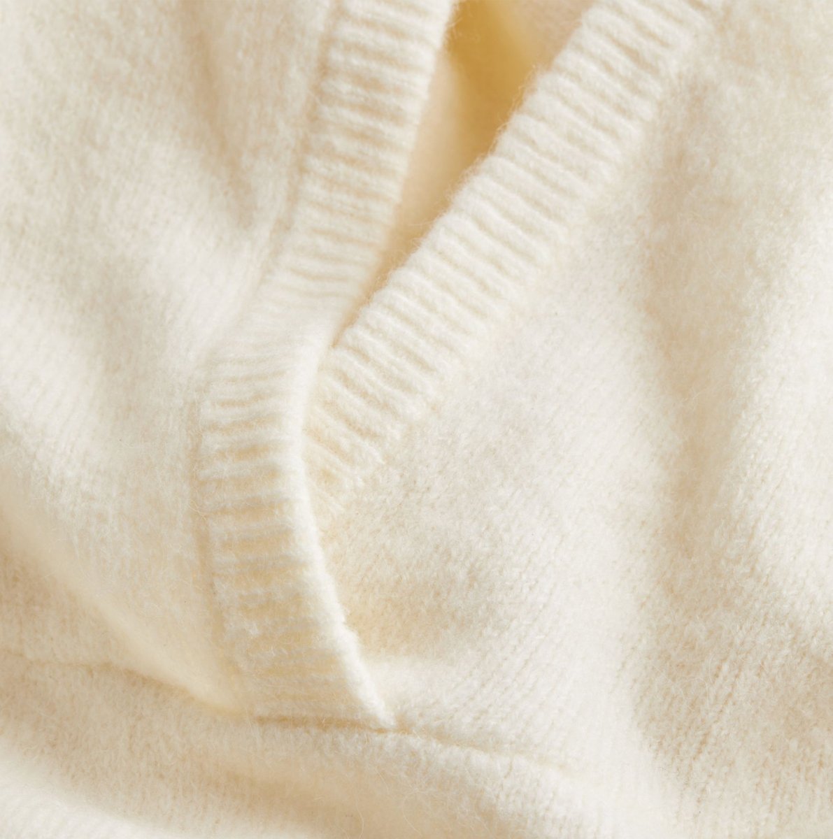 Calvin Klein Ladies Hooded Sweater Ivory - Shuperb