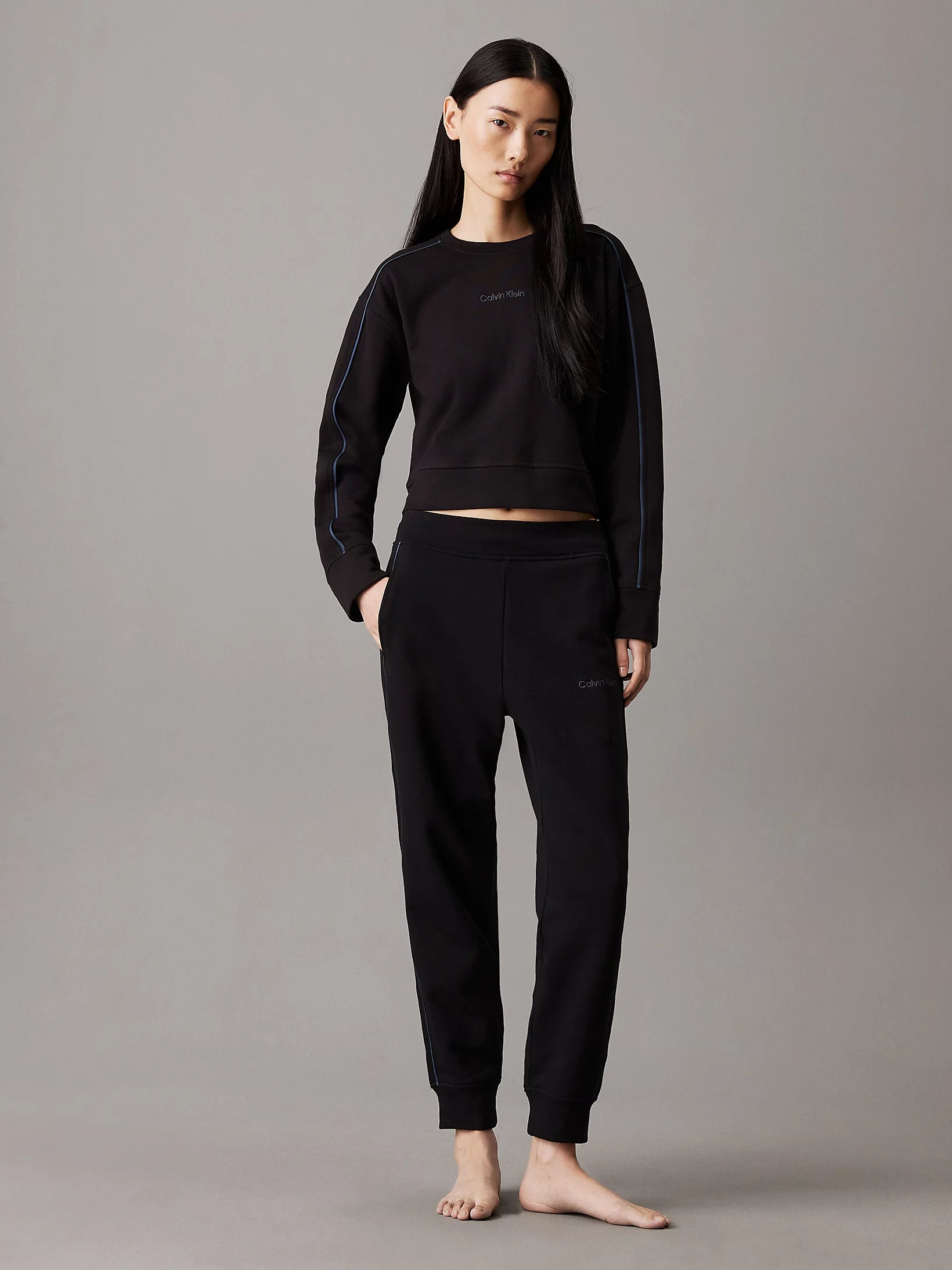 CalvinKlein-[000QS7264EUB1]-Black-3.webp