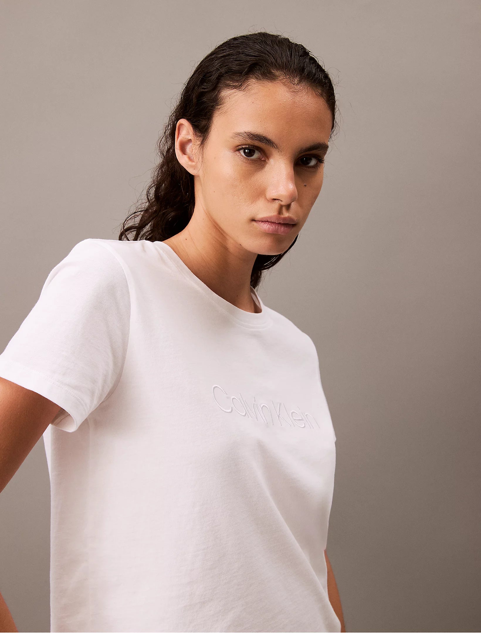 CalvinKlein-[000QS7328E100]-White-1.webp