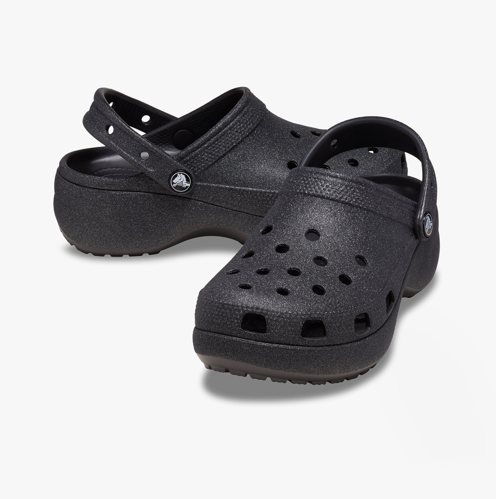 Crocs-[207241-001]-Black-4.jpg