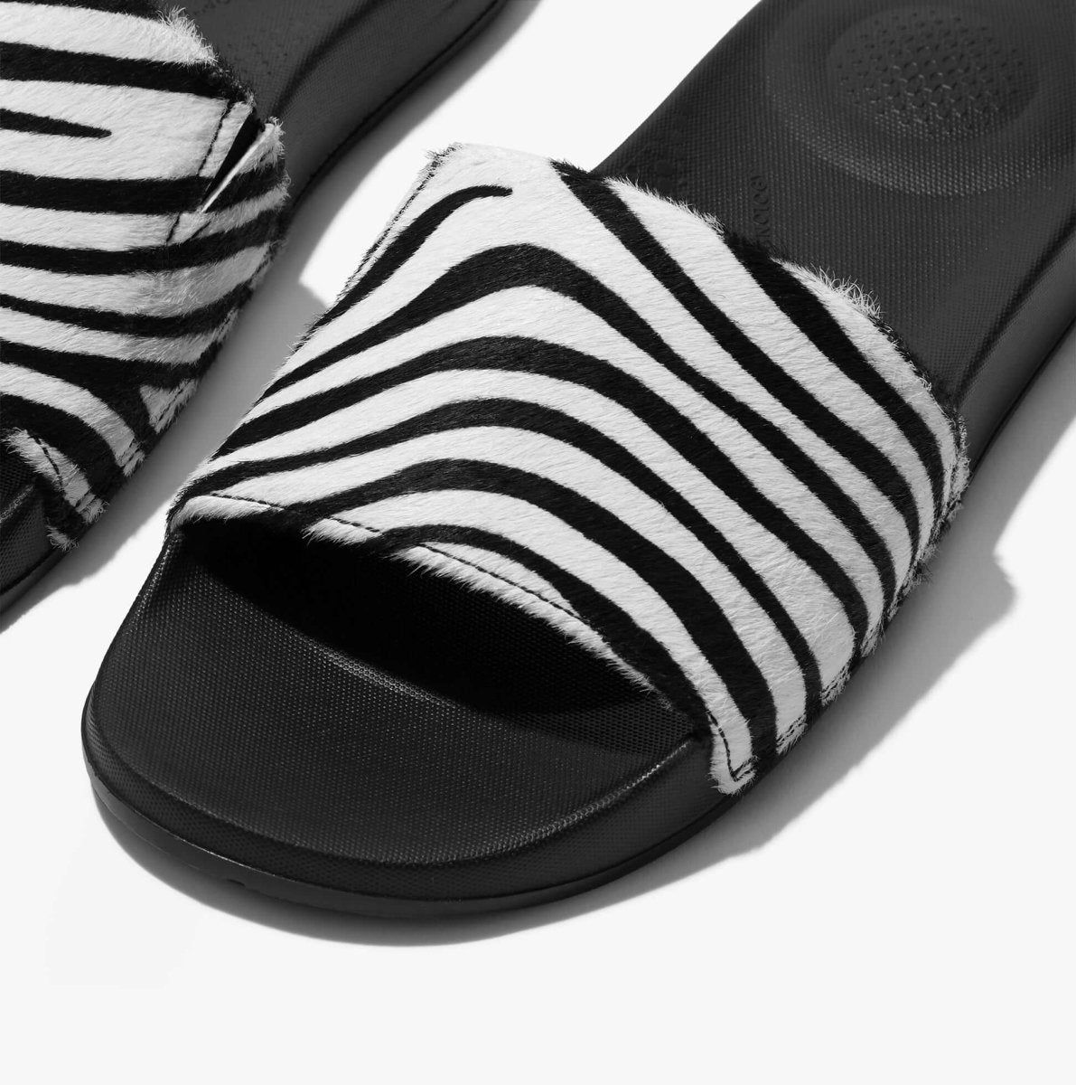 FitFlop iQUSHION Ladies Hair - On Leather Sliders Zebra - Shuperb