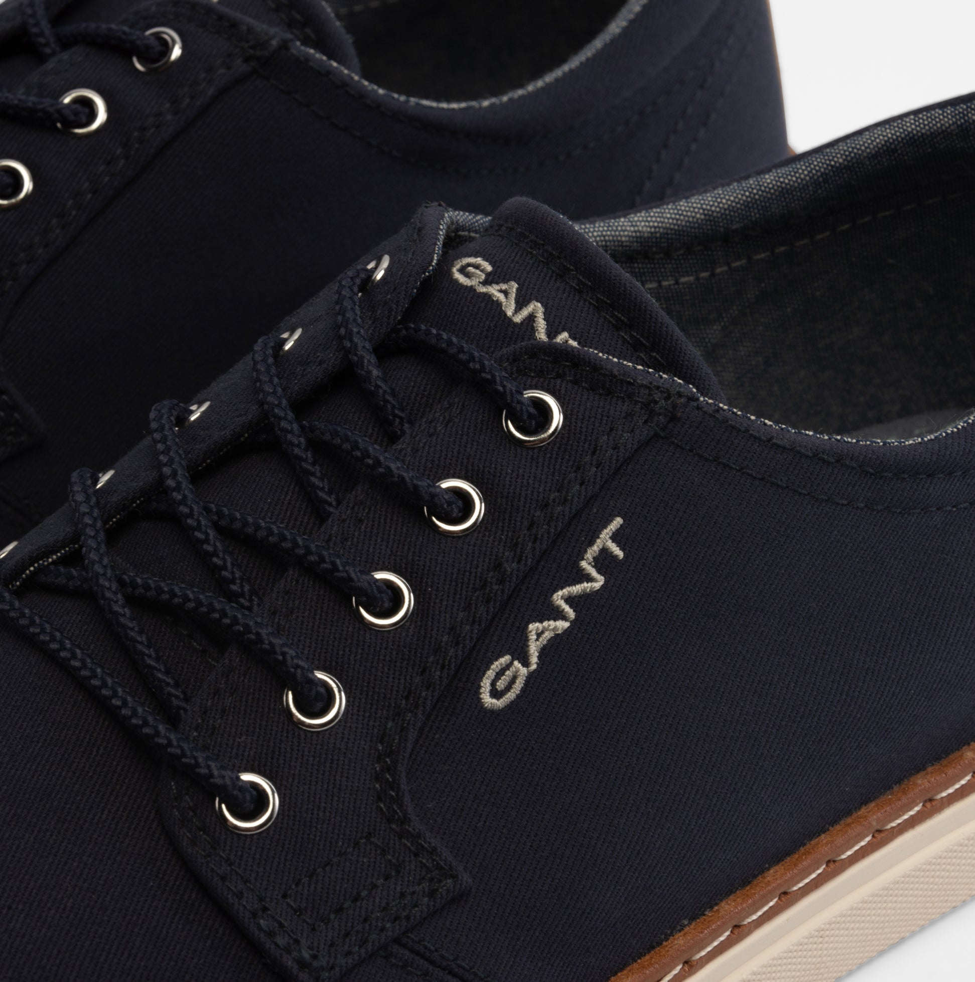 GANT-[28638802-G69]-Marine-05.jpg