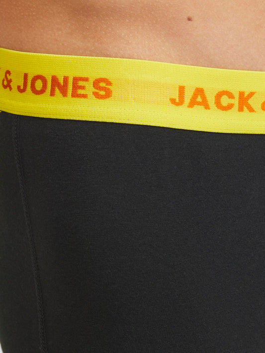 JACK&JONES_SpringSummer2024_4404286_12250613_3.jpg