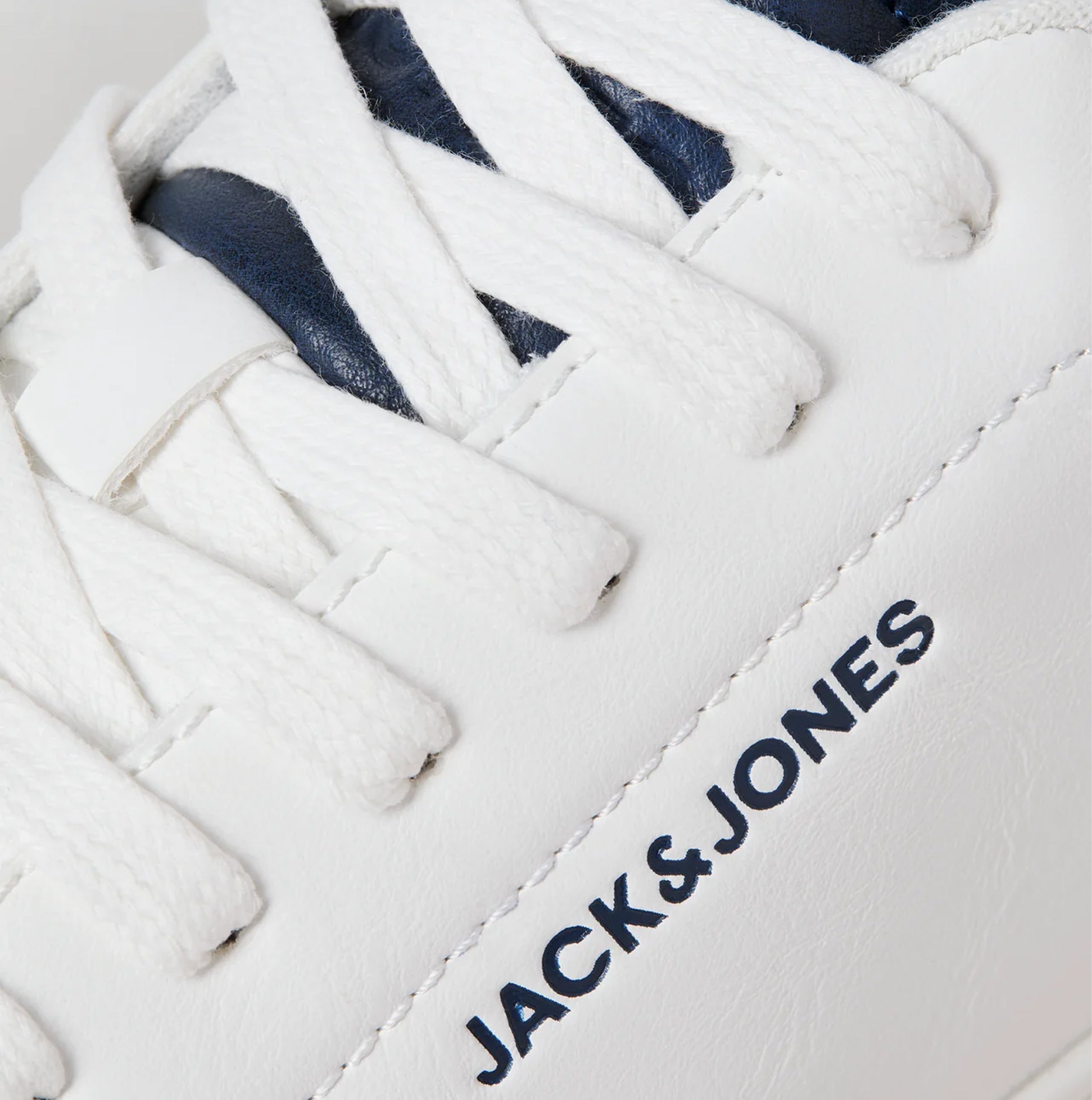 Jack&Jones-[12203642-WHT]-White-66.jpg