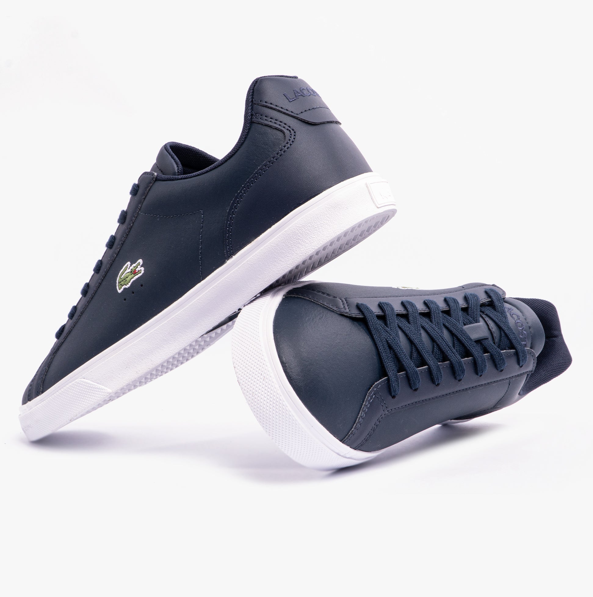 Lacoste-[45CMA0100092]-NavyWhite-3.jpg