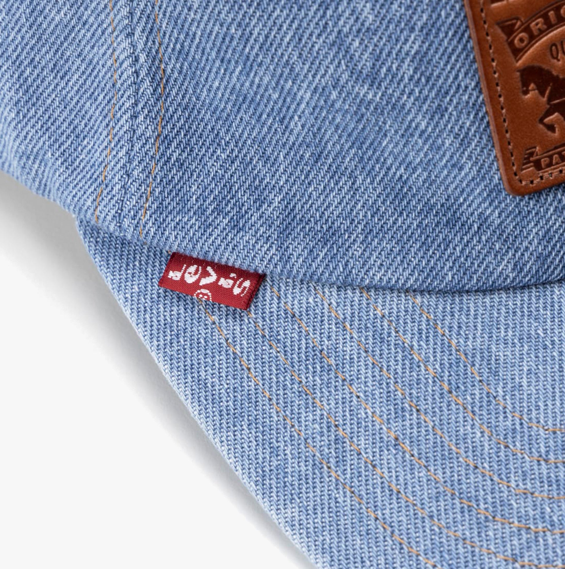 Levi's-[235863-84-13]-LightBlue-3.jpg