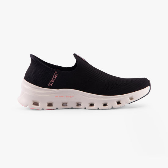 Skechers-[150422-BLK]-Black-01.jpg