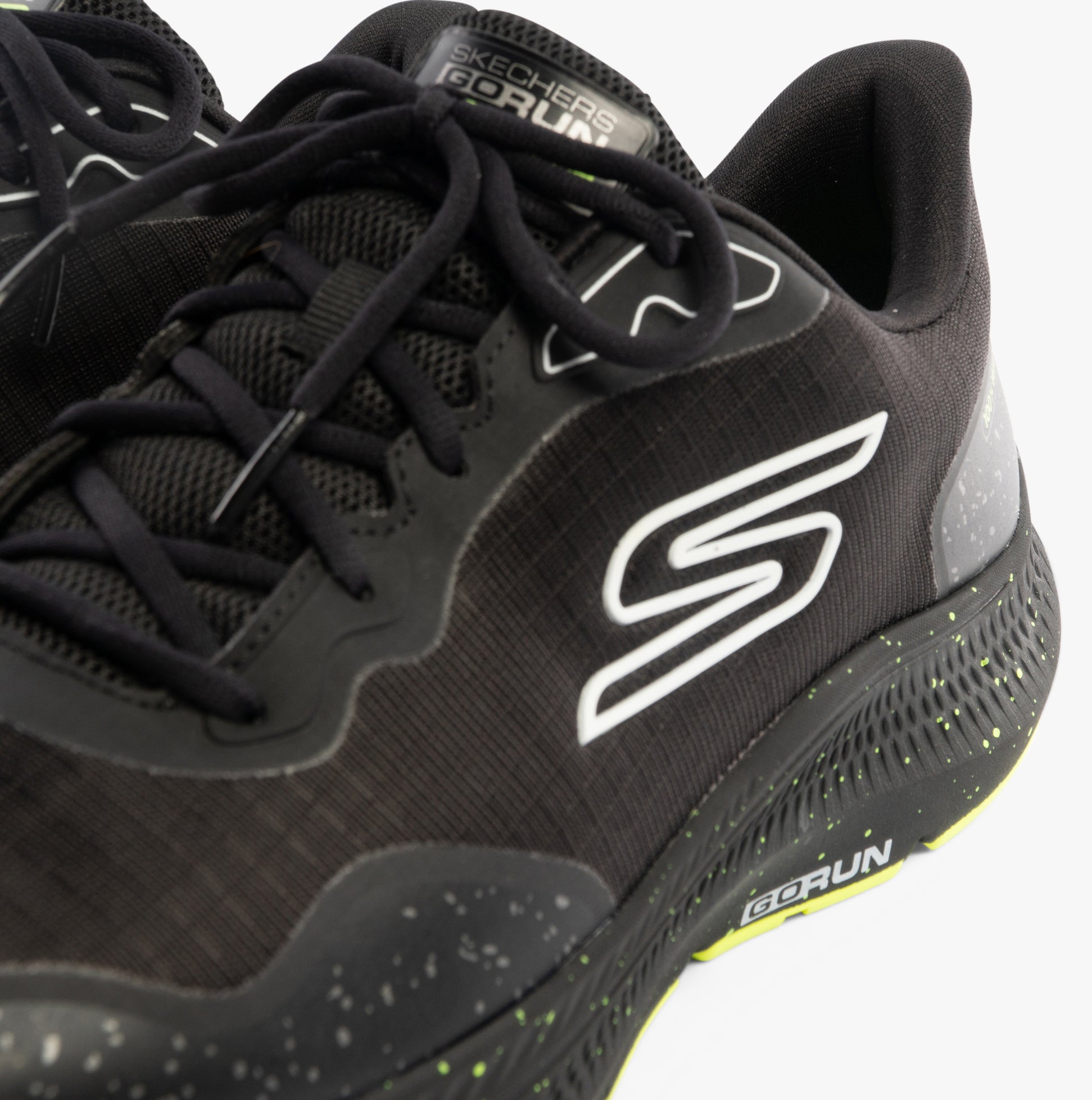 Skechers-[220874-BKLM]-Black-Lime-6.jpg