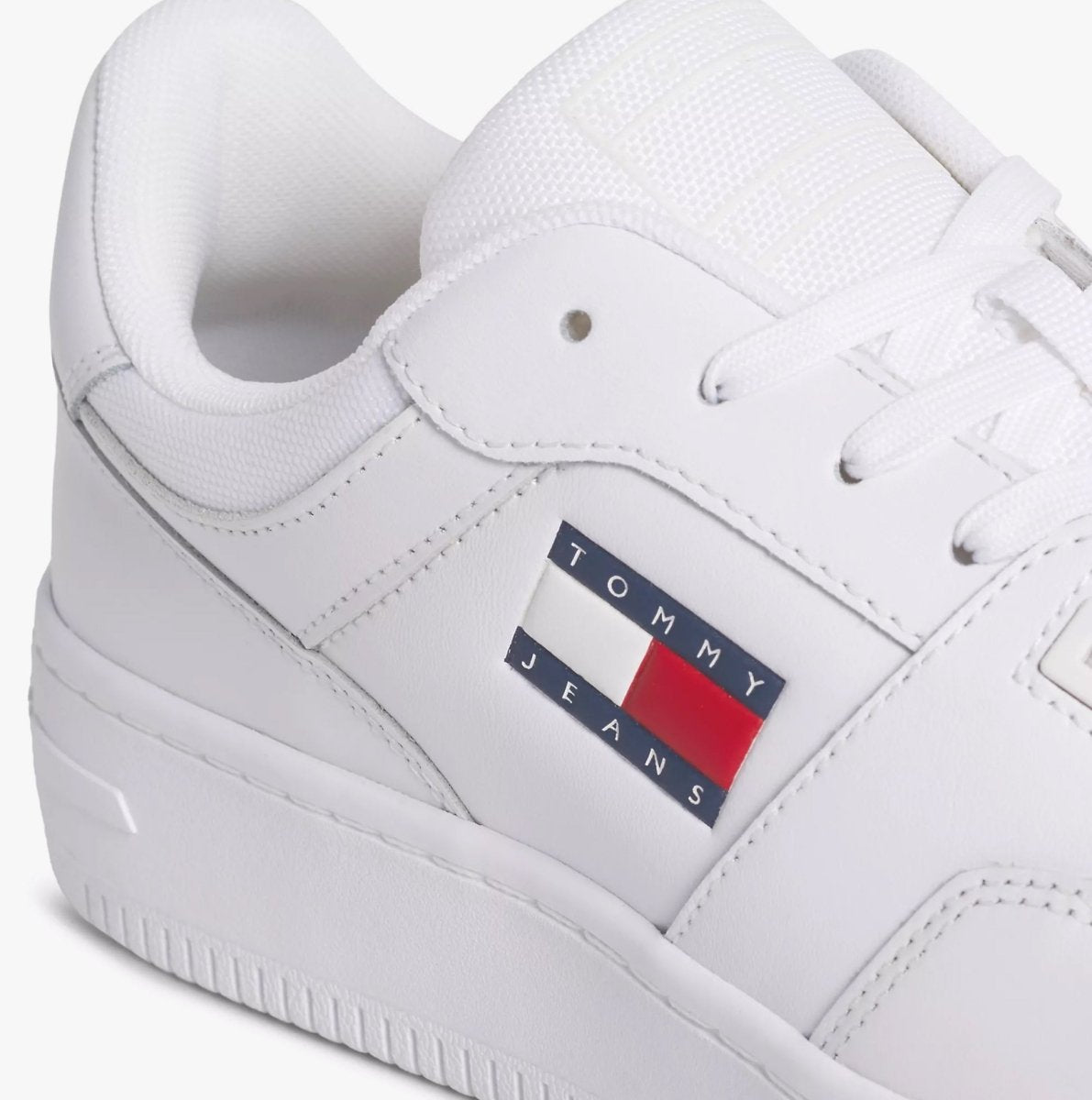 Tommy Hilfiger RETRO ESSENTIAL BASKETBALL Mens Trainers White - Shuperb