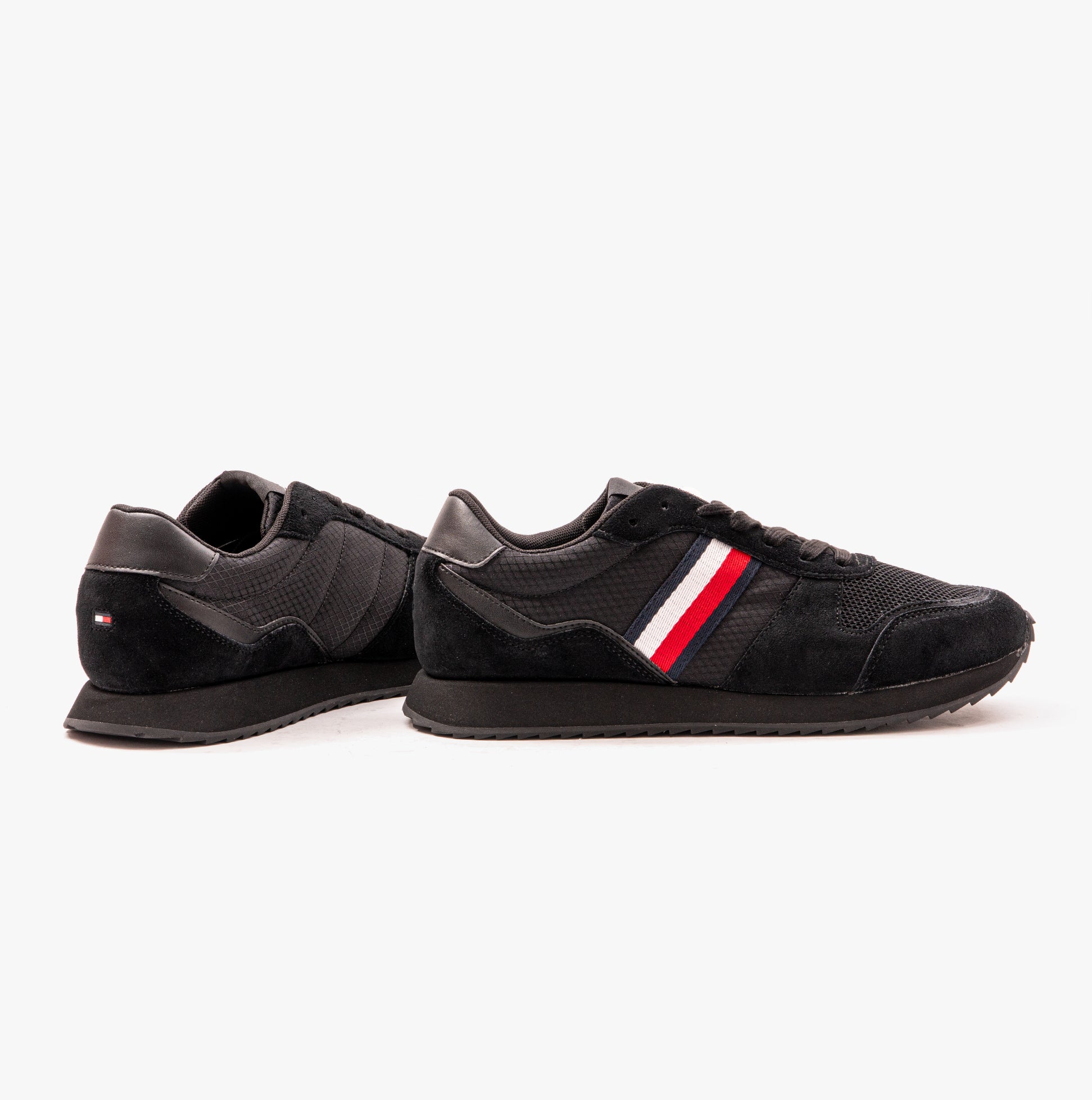 TommyHilfiger-[FM0FM04699]-Black-3.jpg