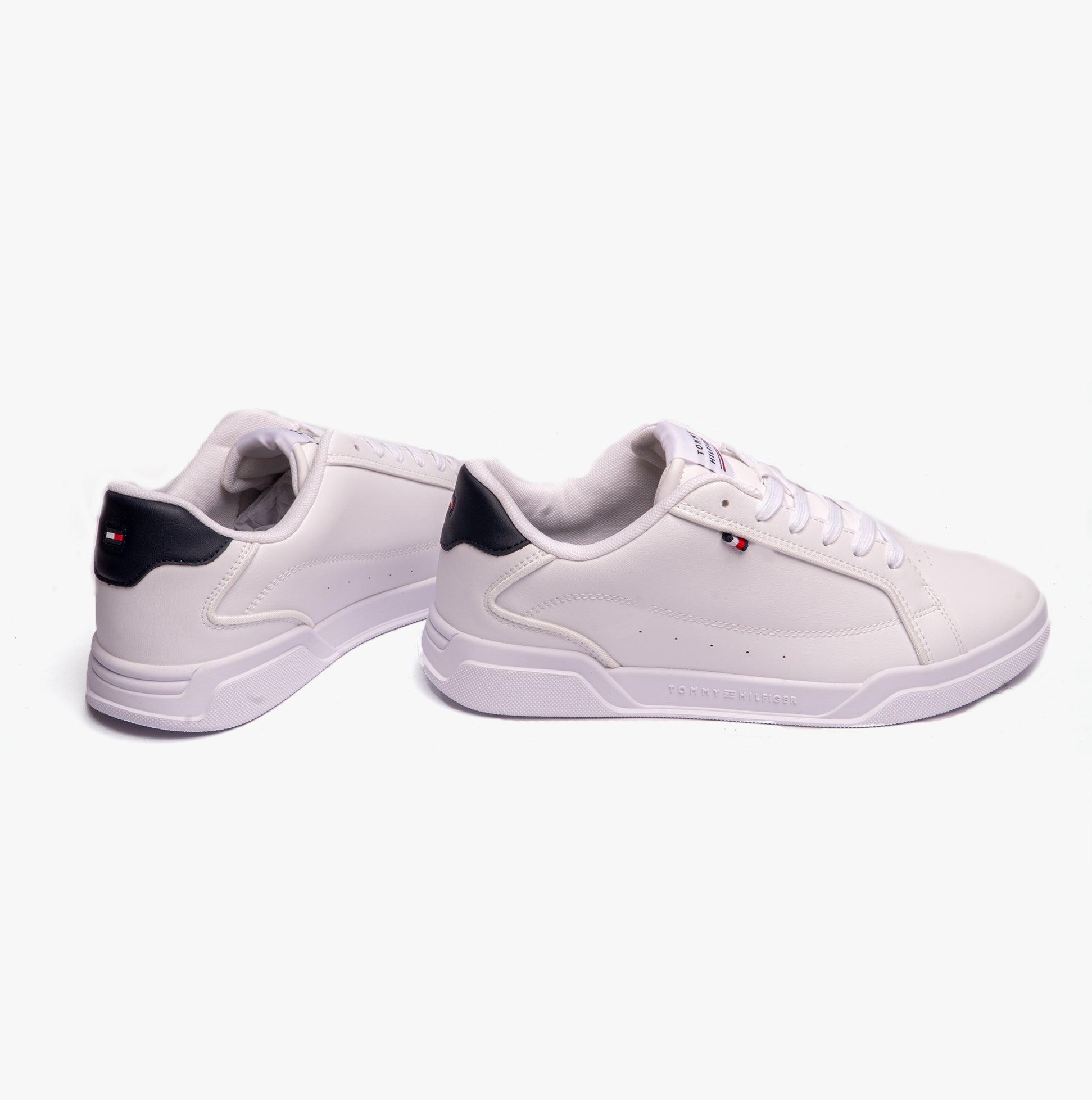 TommyHilfiger-[FM0FM04827]-White-2.jpg