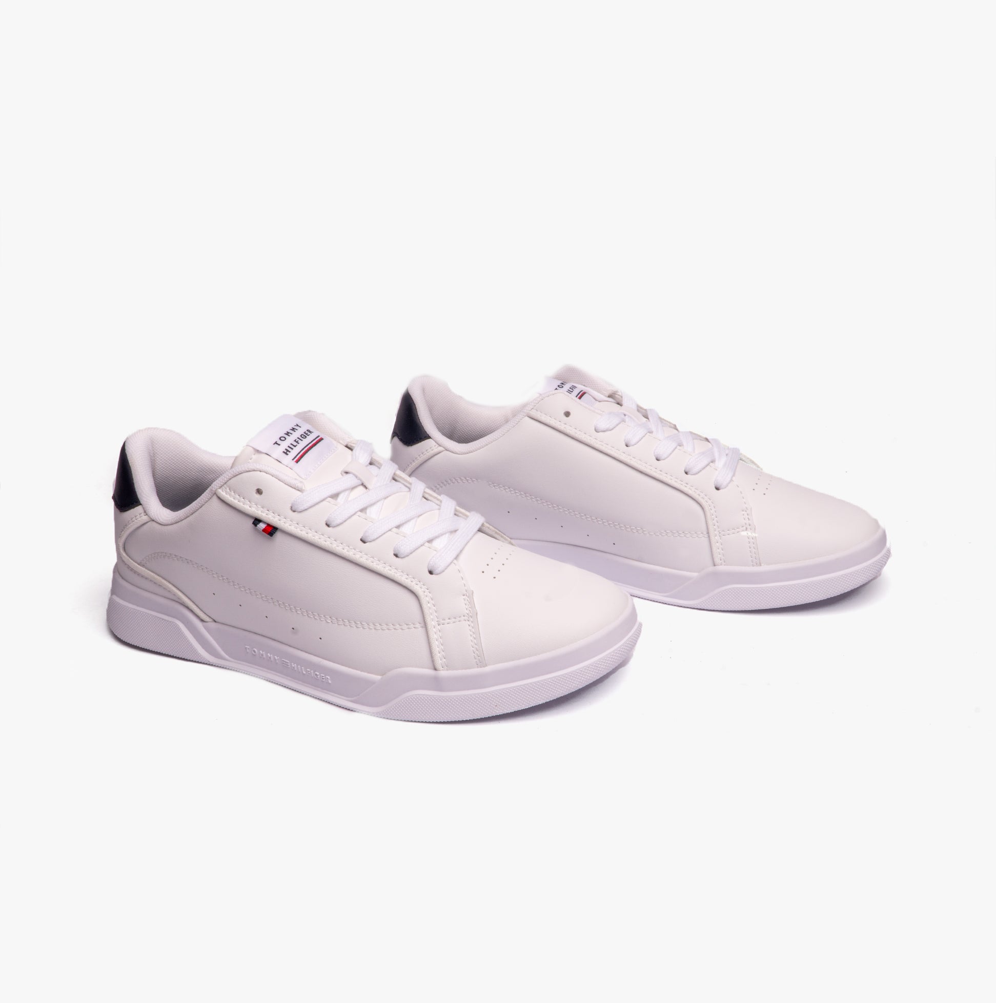 TommyHilfiger-[FM0FM04827]-White-3.jpg