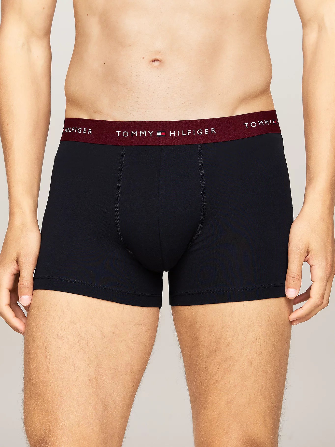 TommyHilfiger-[UM0UM0276305K]-BrightBlue-DeepCrim-DeepRouge-3.webp