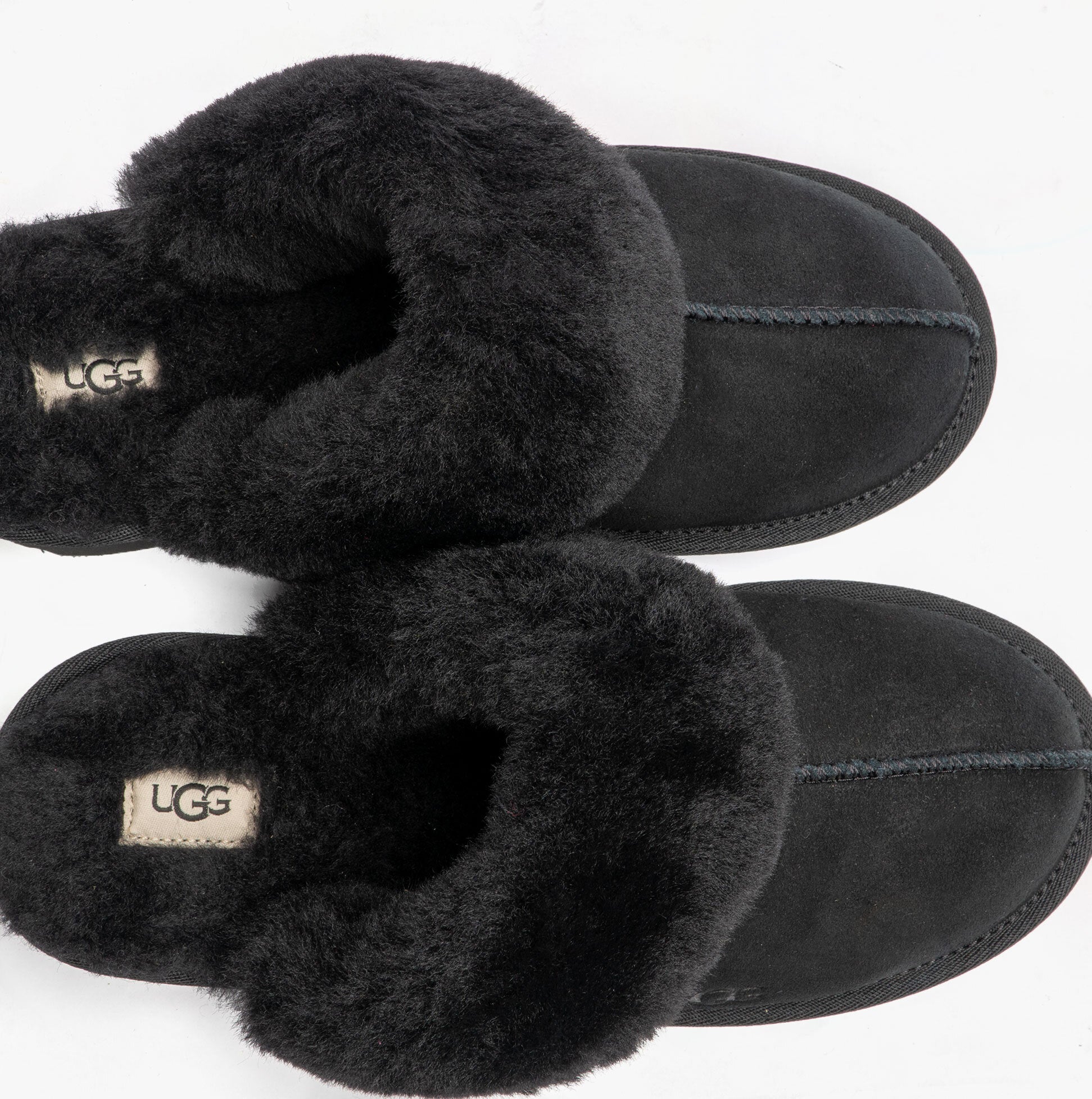 UGG-[1019065K-BLK]-Black-4.jpg