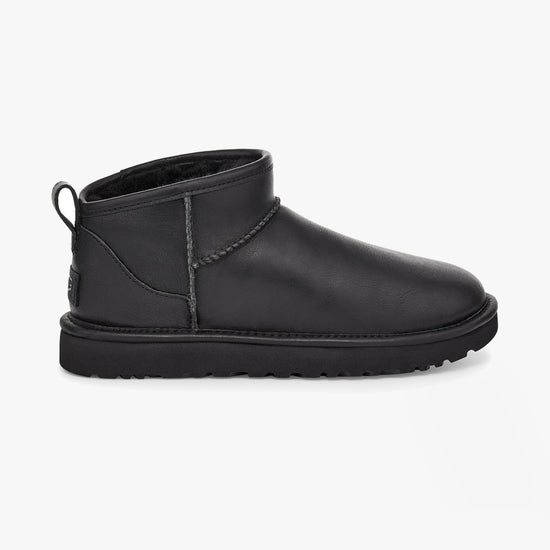 UGG-[1117534-BLK]-Black-1.jpg