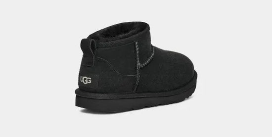 UGG-[1130750K-BLK]-Black-4.webp