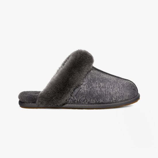 UGG-[1151731-DGRY]-DarkGrey-1.jpg