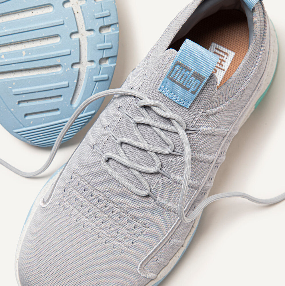 VITAMIN-FF-E01-SNEAKER_GREY_FA3-945_SINGLE-STYLISED-7.jpg